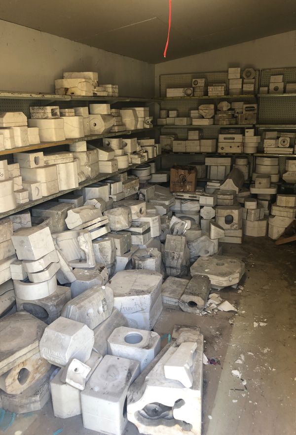 Ceramic Molds FREE FREE FREE for Sale in Covina, CA - OfferUp