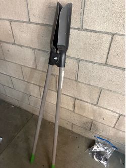 New post hole digger