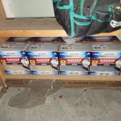 Garage Epoxy & Coating Kits – Brand New (Rust-Oleum )
📦 All sealed / never used
🟫 2 Tan Kits | ⚪ 2 Grey Kits