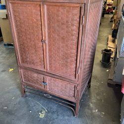 metal armoire 