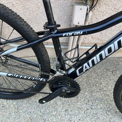 Cannondale Foray Size Small 