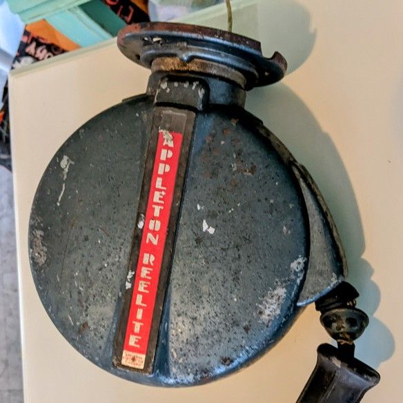 New ProReel 13RPL-40 40' Cord Reel Work Light (Fluorescent) Wall Mount NEW  ! 120V for Sale in Boynton Beach, FL - OfferUp