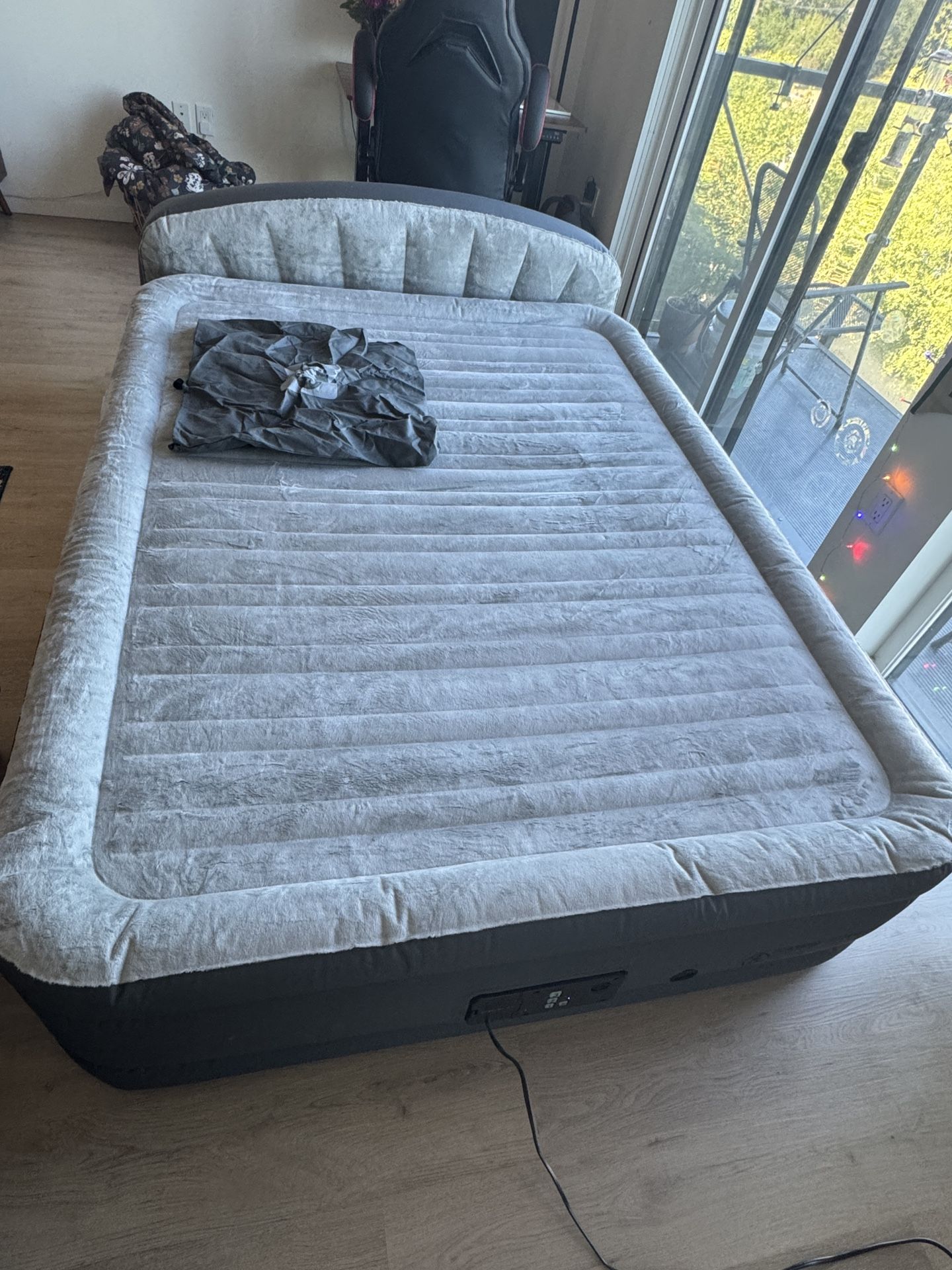 Sealy Queen Air Mattress
