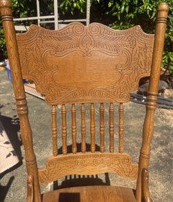 2 free popular design chairs