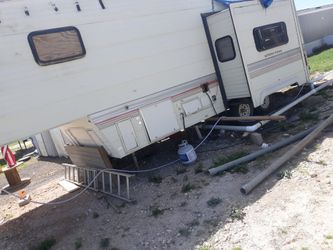 1994 wilderness gooseneck
