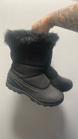 Snow shoes