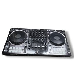 Pioneer DDJ 1000 SRT DJ Controller