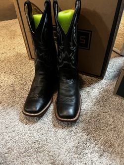 Cody James Square Toe Boot