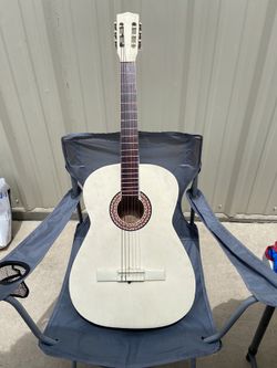 Acústic Guitars  & Electric Bass