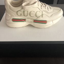 Men's Rhyton Gucci Logo Leather Sneaker Size 5
