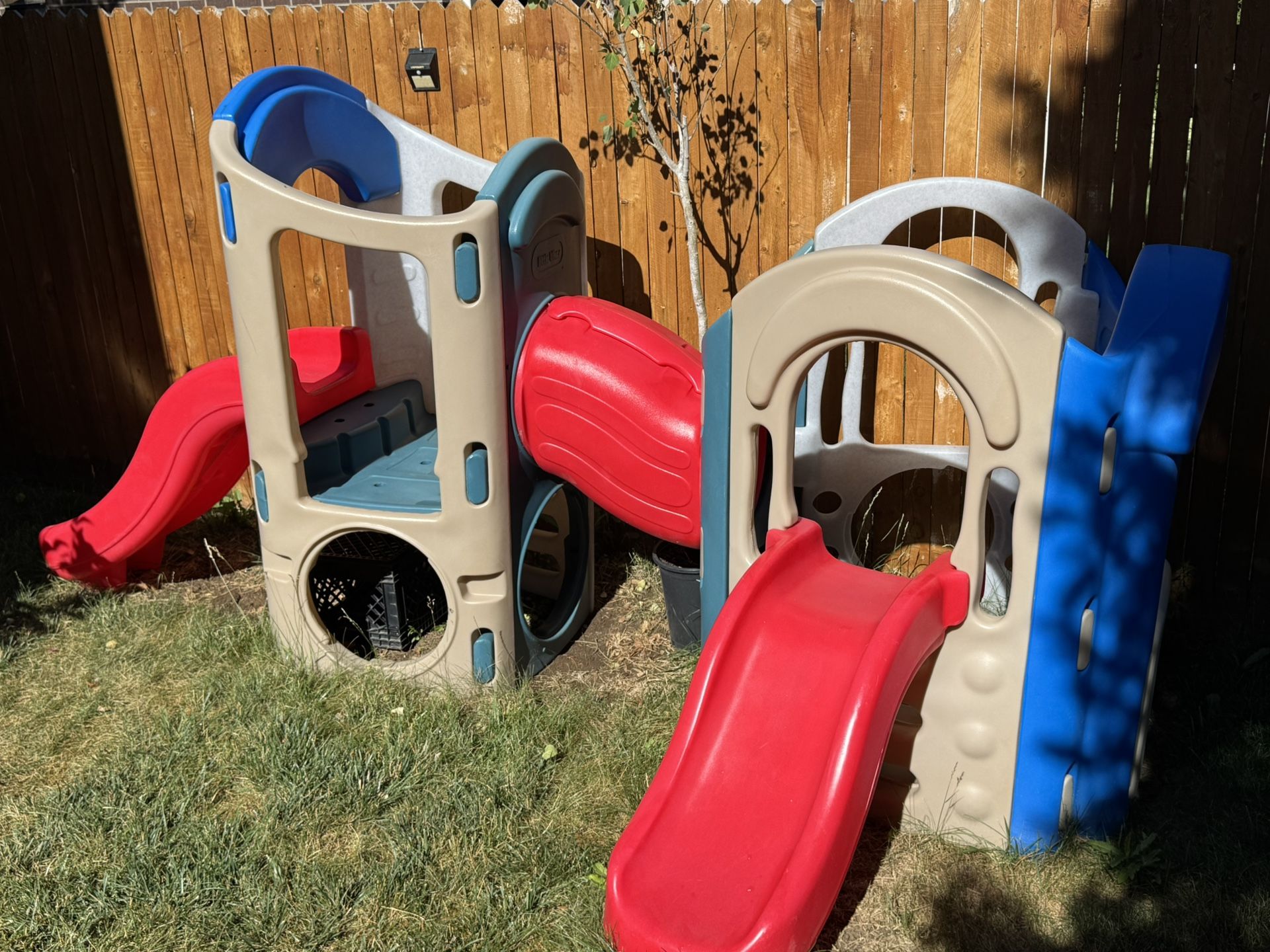 Indoor outdoor play structure