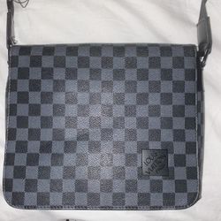 Louie Crossing Bag