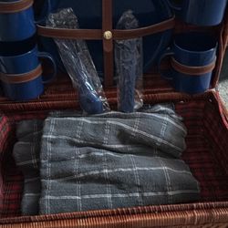 Wicker Picnic Basket!!