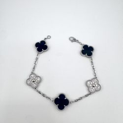 18K White Gold And Diamond Clover Bracelet  