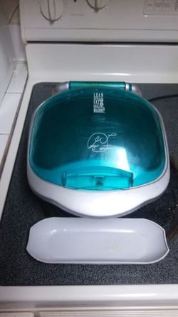 George Foreman grill with bun warmer