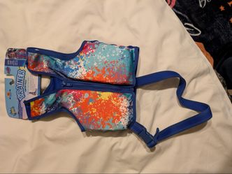 Swim Vest, Swimming