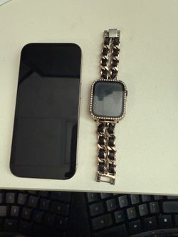 Apple Watch SE 44mm – Good Condition – Chain-Link Band
