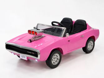 Water Spraying Electric 12V Kids Car