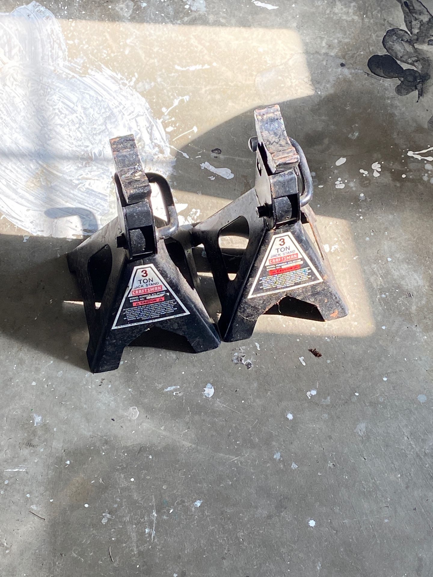 2 Craftsman jack stand