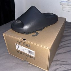 Yeezy Slides 