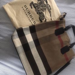 Burberry Bag 