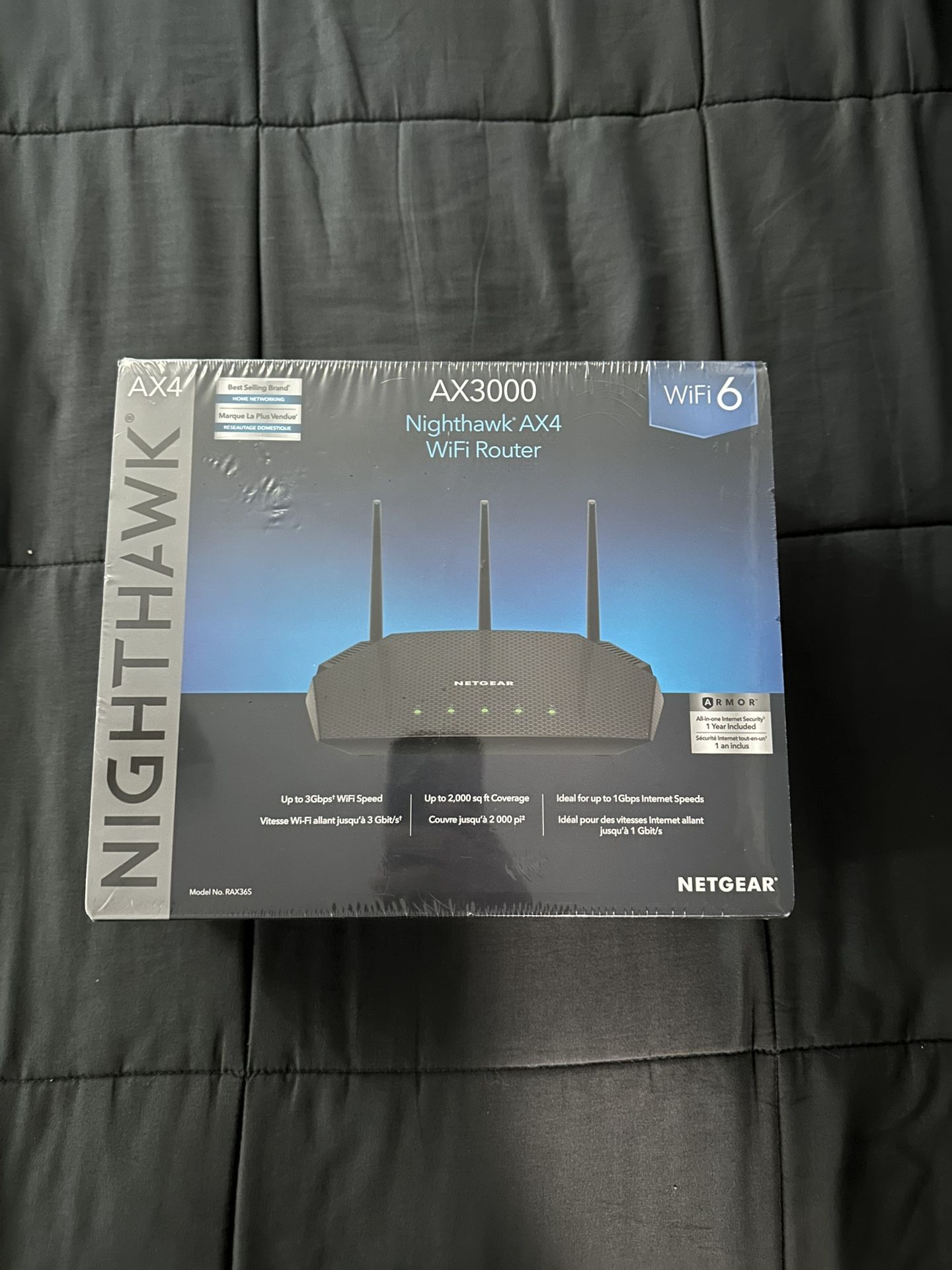 Nighthawk (AX4) AX3000 WiFi router