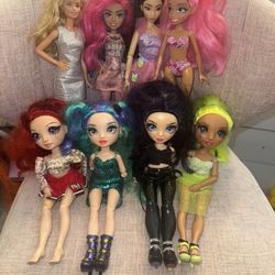 Dolls 