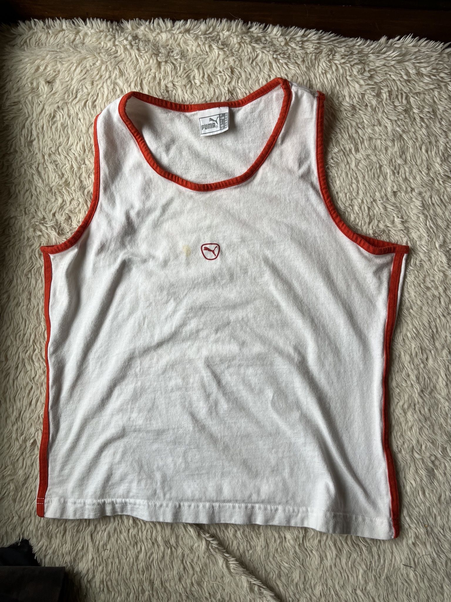 Vintage 90's PUMA Tank top Regular Fit Crew-Neck T-Shirt size XL *small stain to left of logo