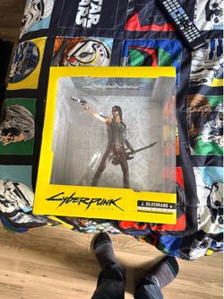 Johnny silver hand collectible statue