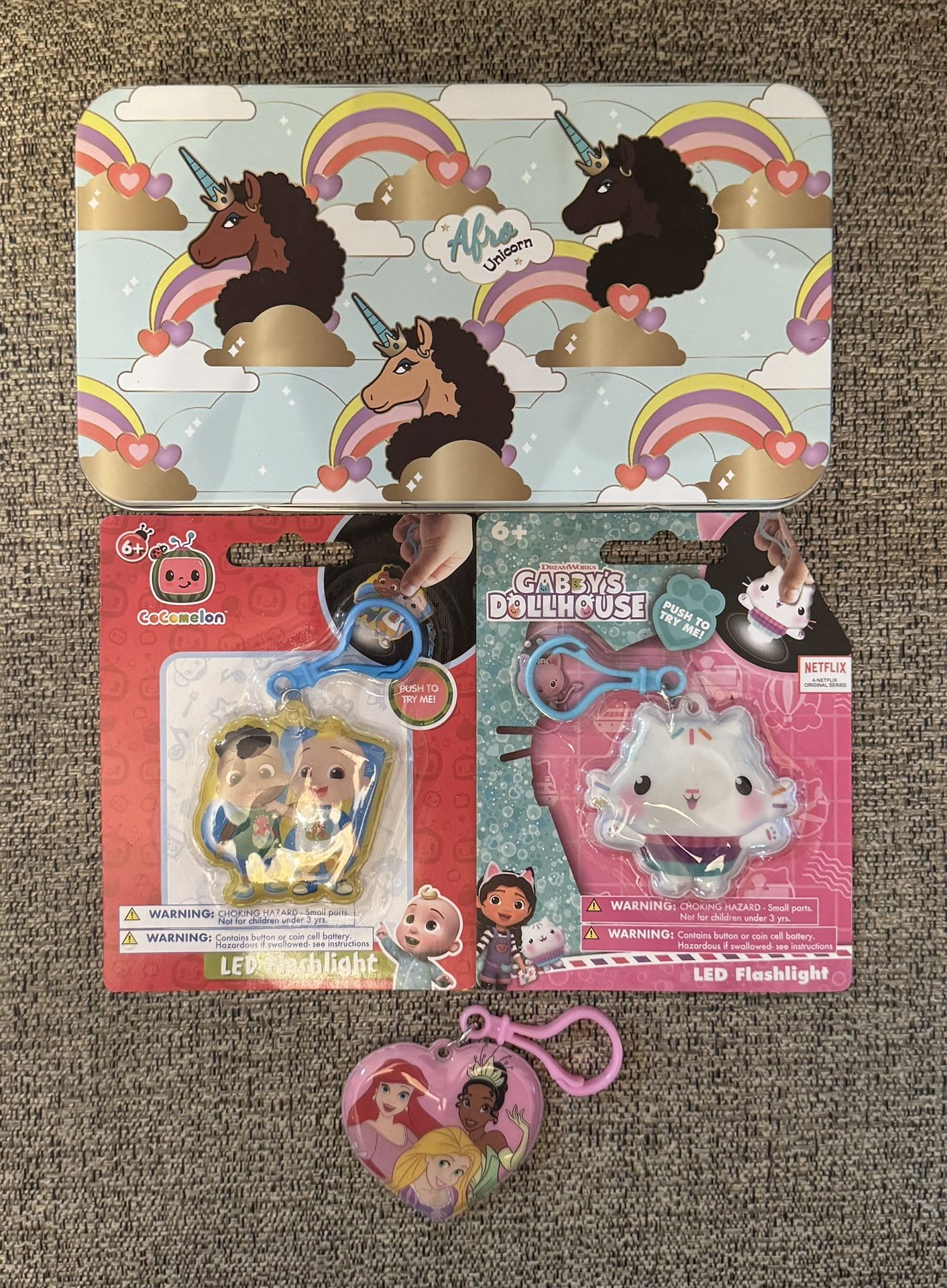 Gabby's Dollhouse,CoComelon, Princess Childs Clip On Led Light Unicorn Tinbox