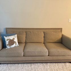 Couch/ Sofa