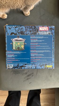 Slow Cooker w Box