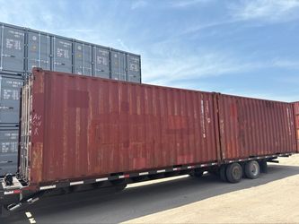 Moving? Need Storage? Shipping Containers are the solution! 🤩 Message for a FREE quote!