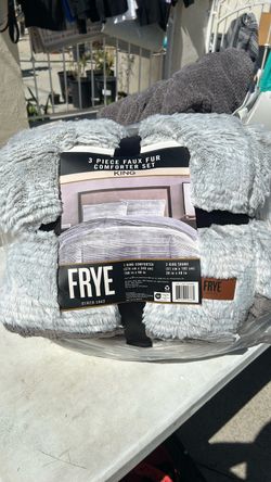 Frye king comforter