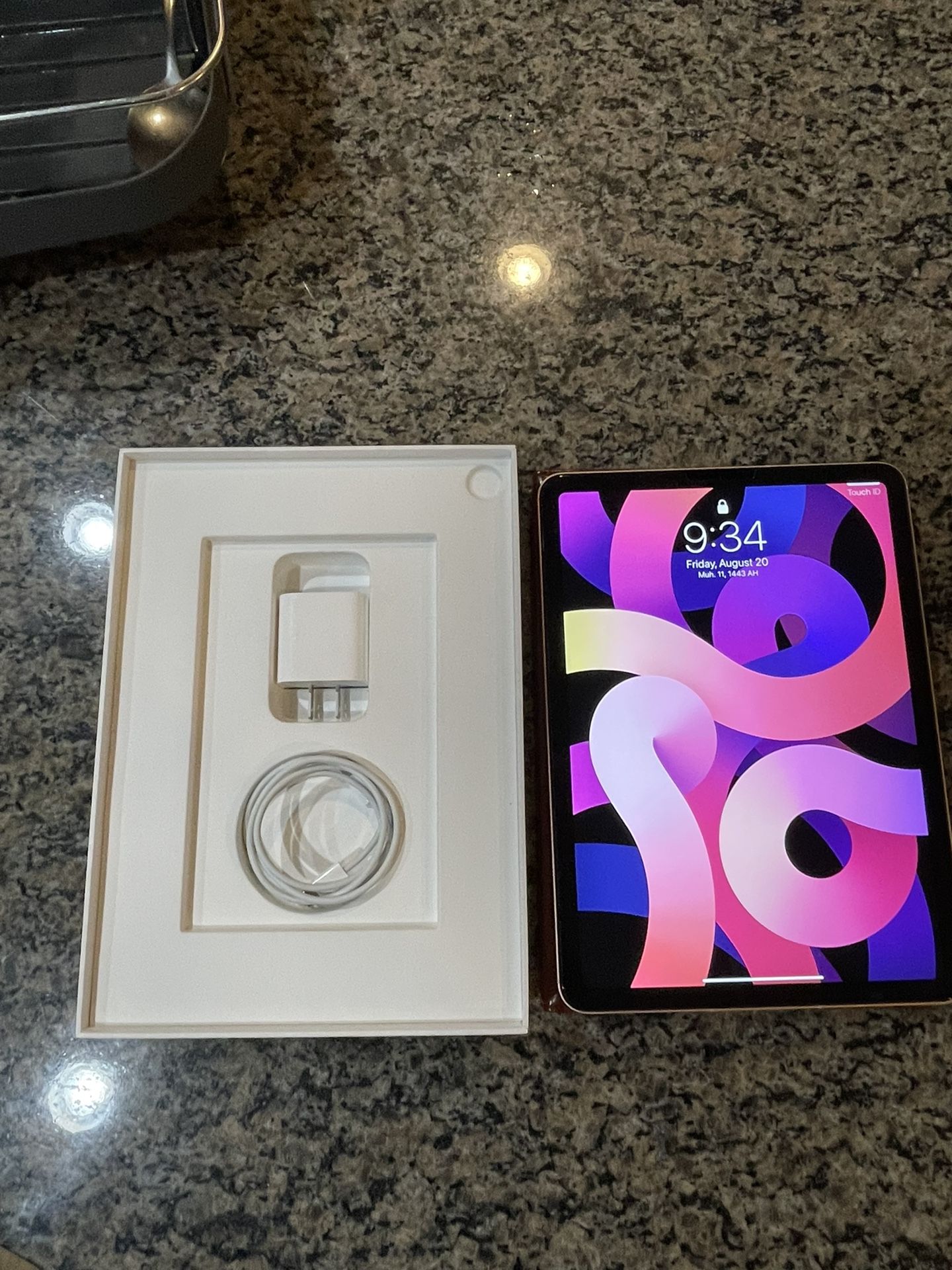 Latest iPad Air Work + Cellular