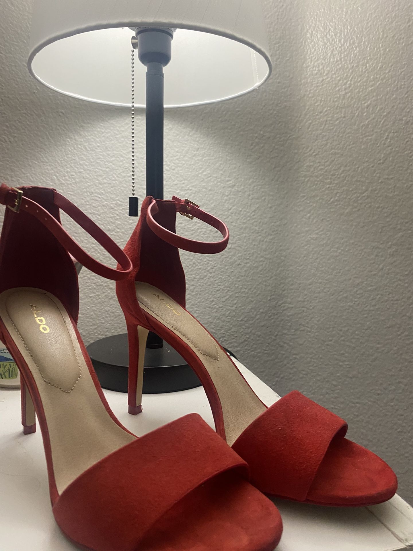 Red Suede Peep-Toe heels 8.5