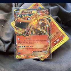 Charizard Pokémon Cards