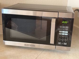 Black and Decker microwave