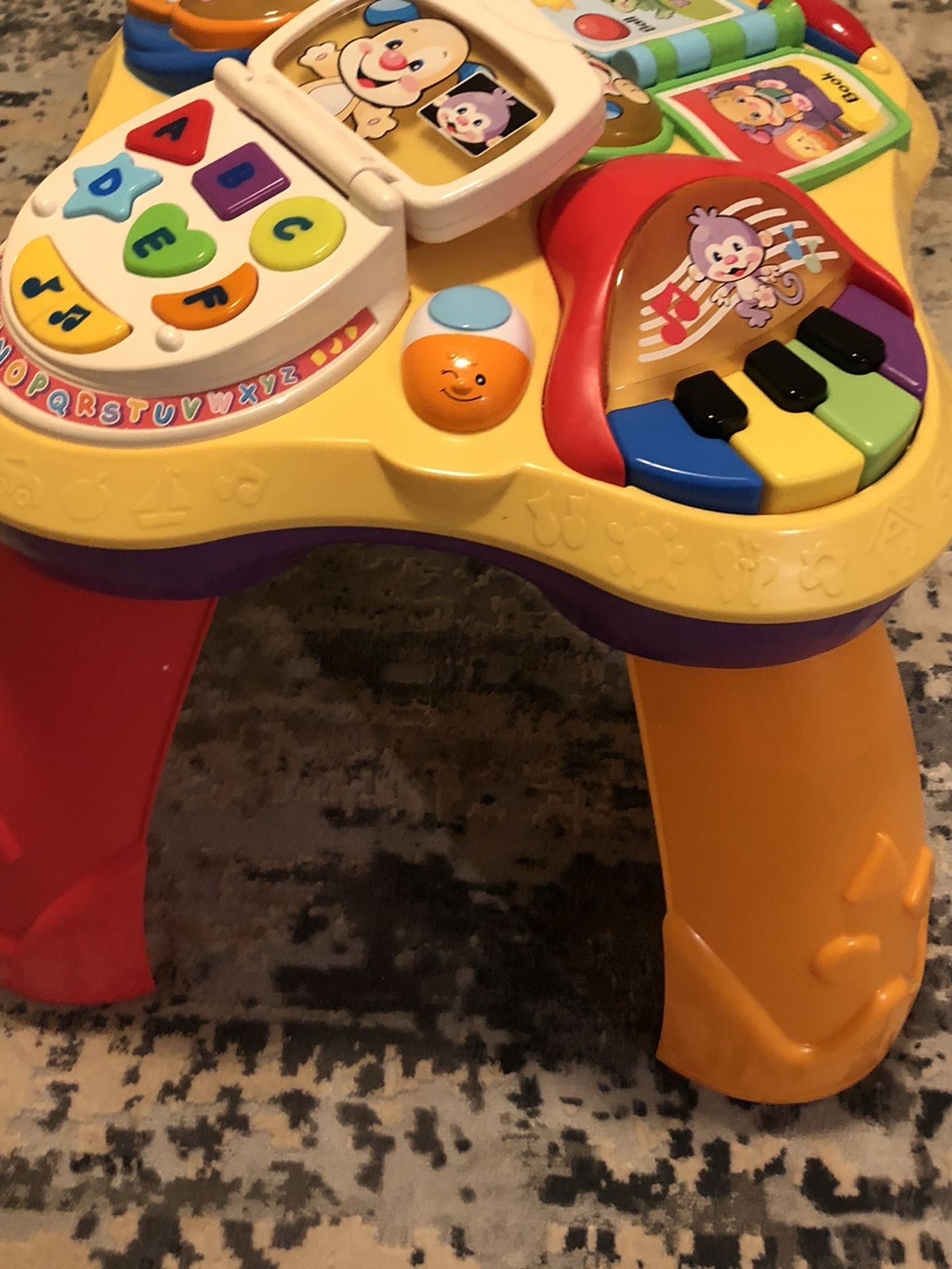 Fisher Price Price Standing Activity Table