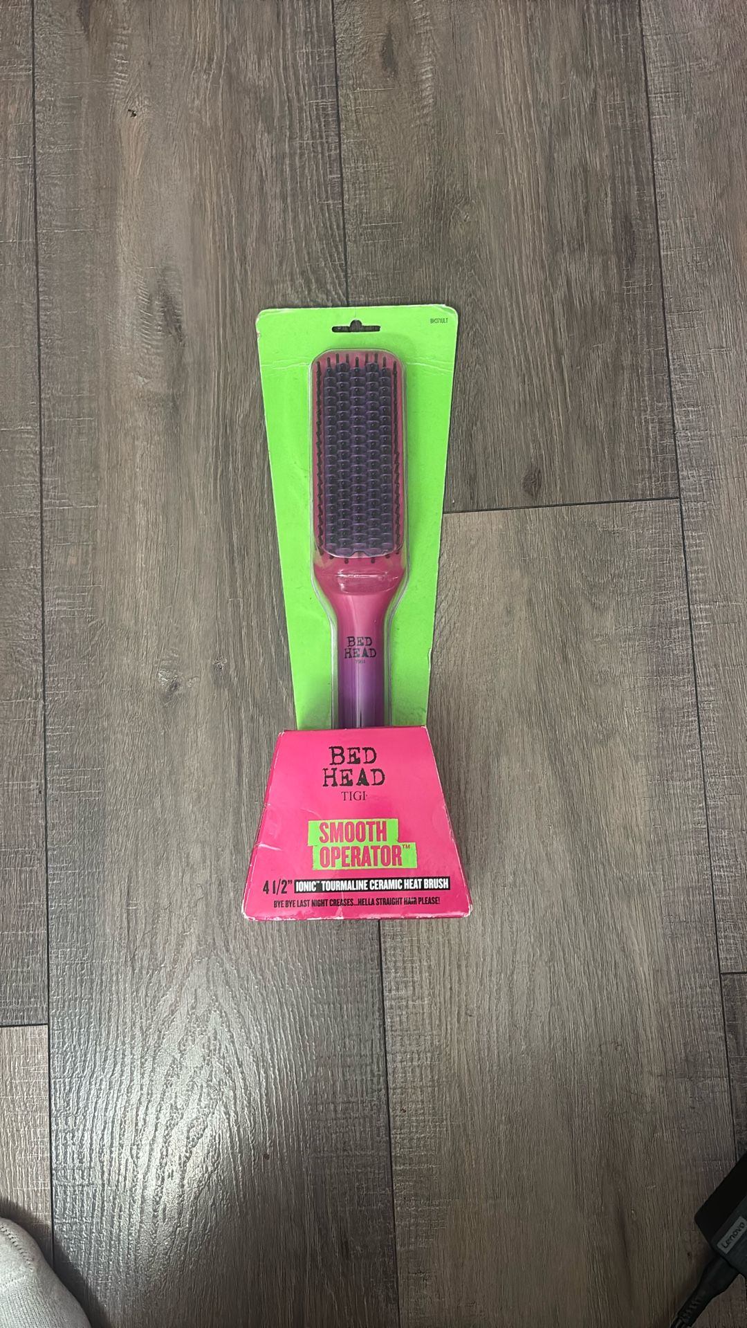 Bead Head Tigi Smooth Operator Heated Brush