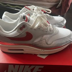 Air Max 1