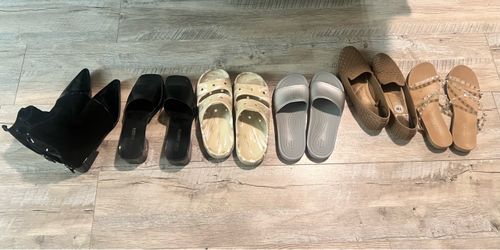 Women’s shoes size 8