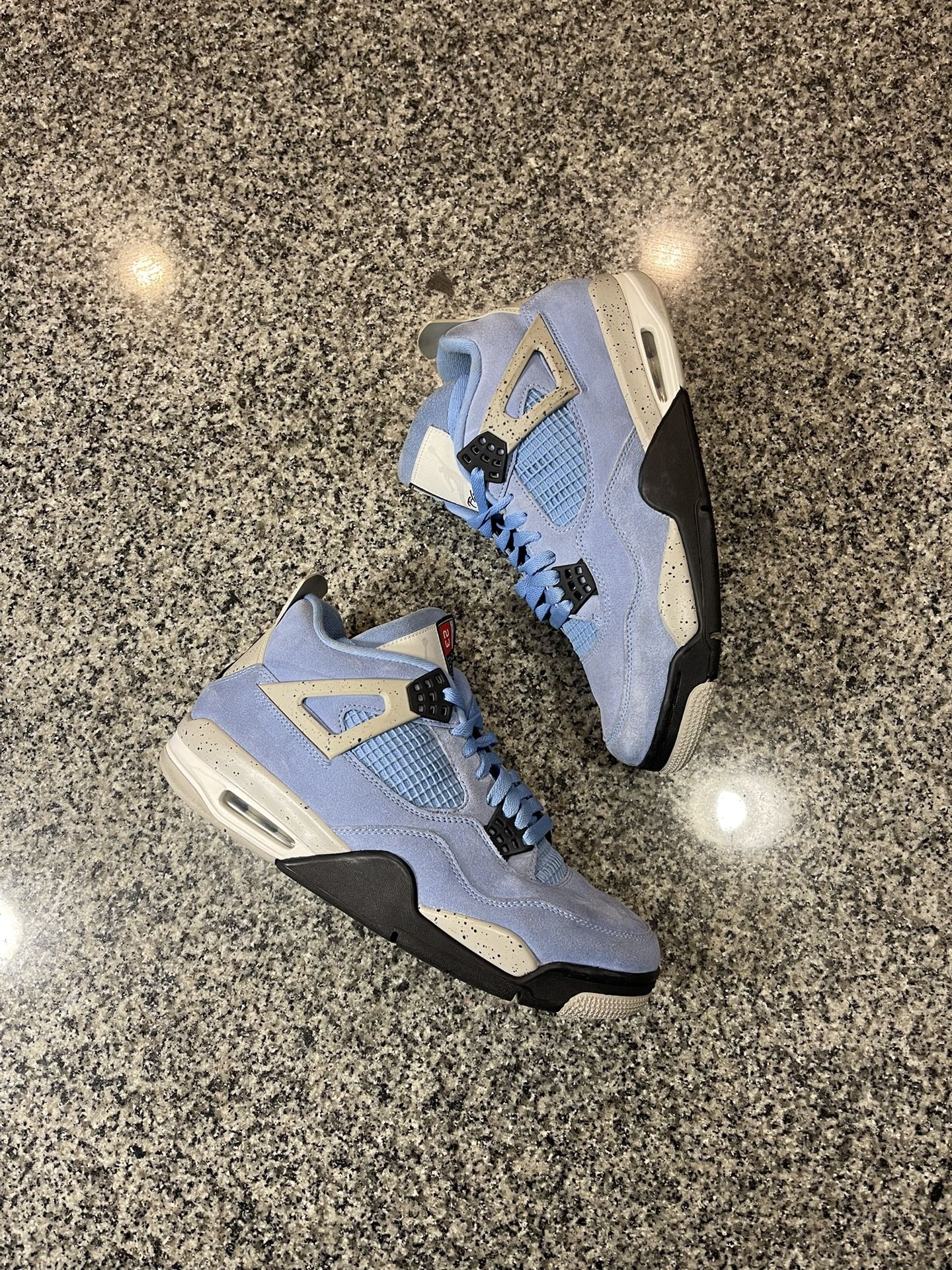 ✅ Jordan 4 UNC