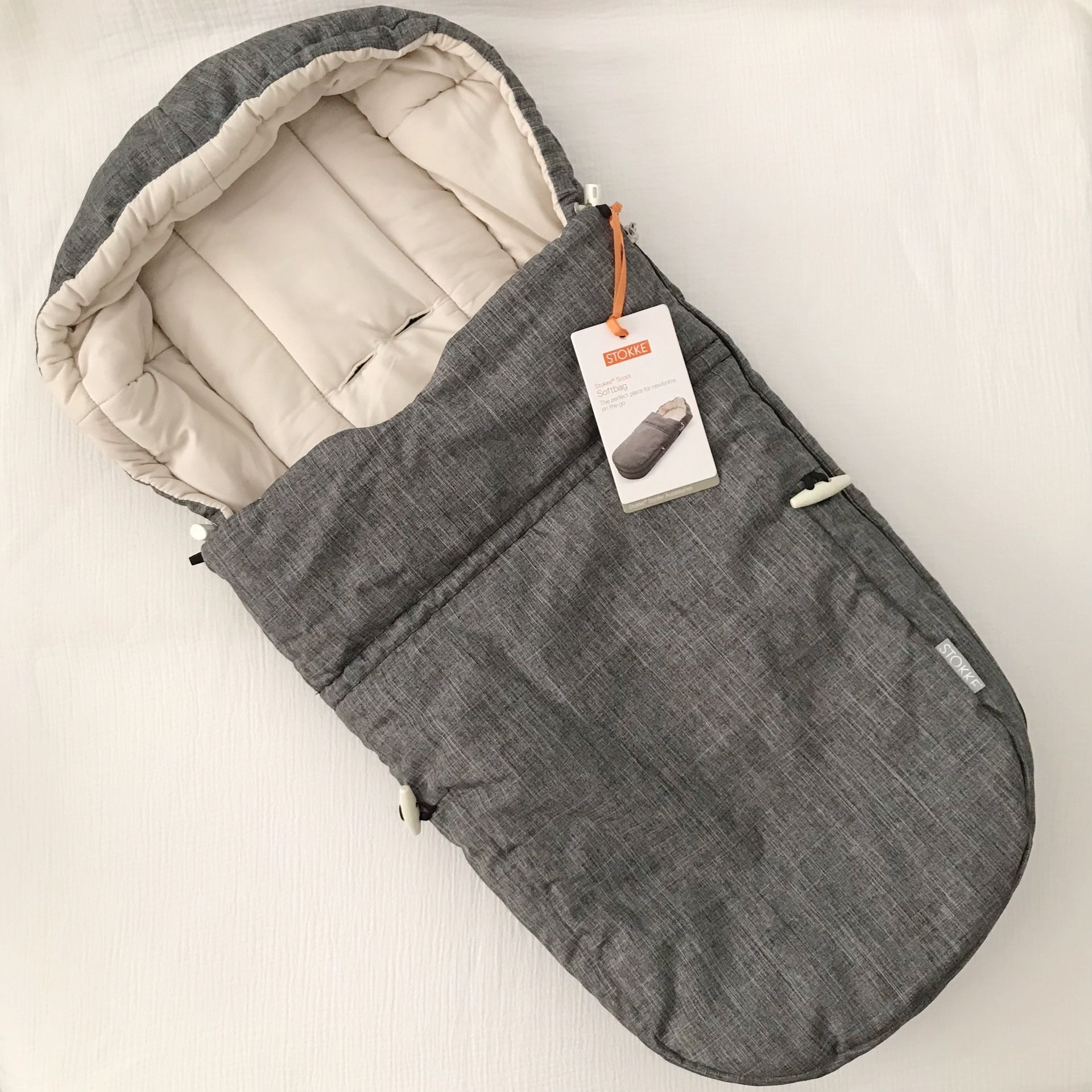 uppababy cruz v2 stroller gwen UPPAbaby® Bassinet V2/Vista V3/Ridge SHIPPING|cserviceid|L Colour:Matte Black / Ultraviolet / Emerald City Patagonia Terravia Tote Pack Thoughtful details such as