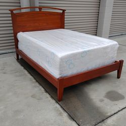Full Size Bed Frame With Mattress 