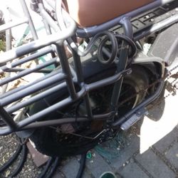 Electric Bicycle No Battery Beens Sitting As Is 
