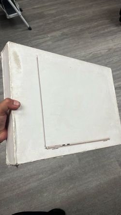 MacBook Air M2 8ram 512gb 15in