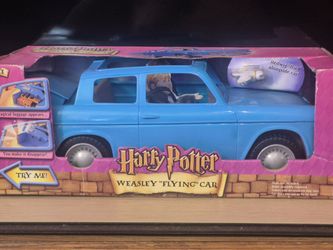 Harry Potter Weasley flying car