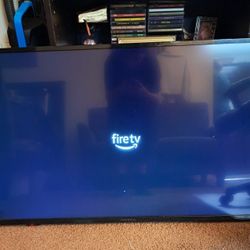 Insignia TV 43inch