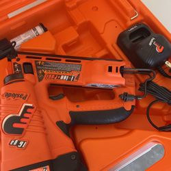 Paslode Nails Gun 
